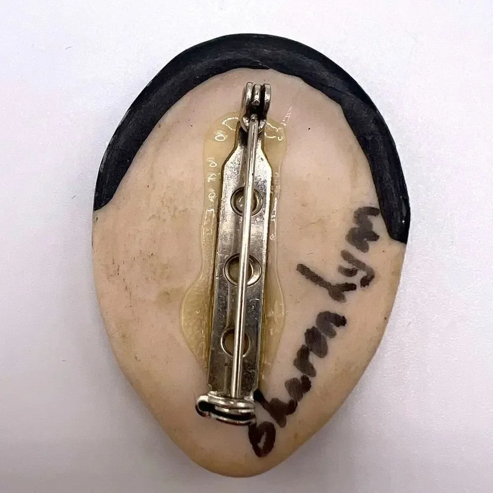 *3/$20* Vintage look Sharon Lynn cameo face brooch